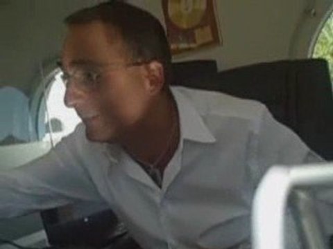 Craig David's Manager Colin Lester mad at Bo Selecta!