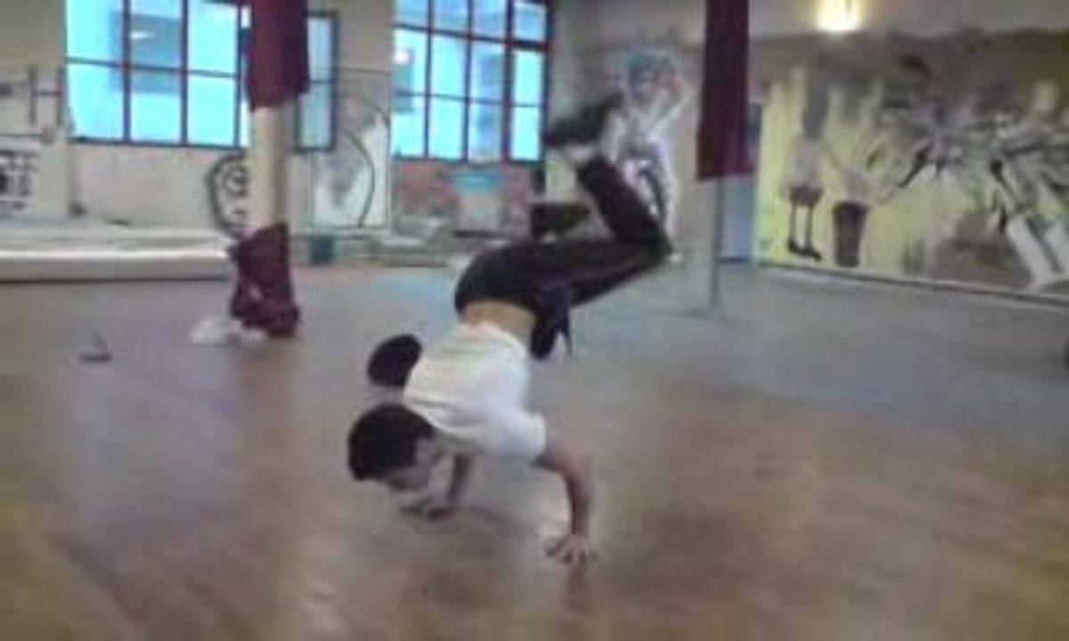 oualid b-boy D-Law