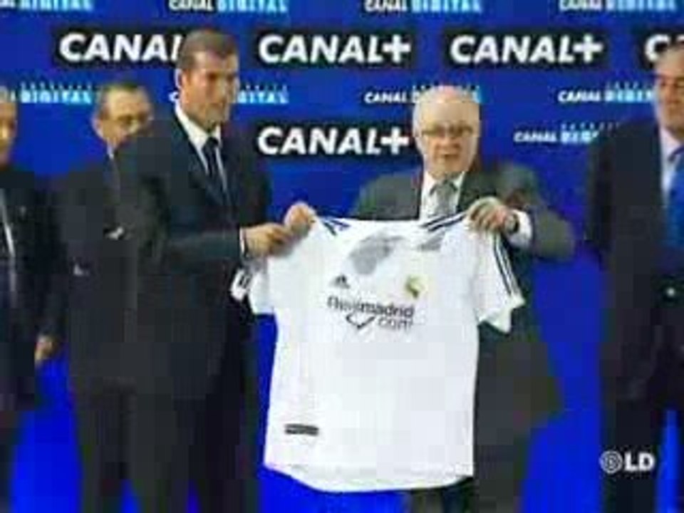 Benzema au centre médical du Real Madrid