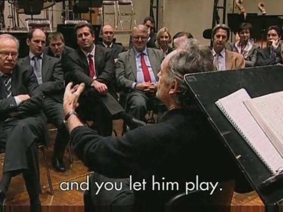 au milieu de l'orchestre - front and centre - 2
