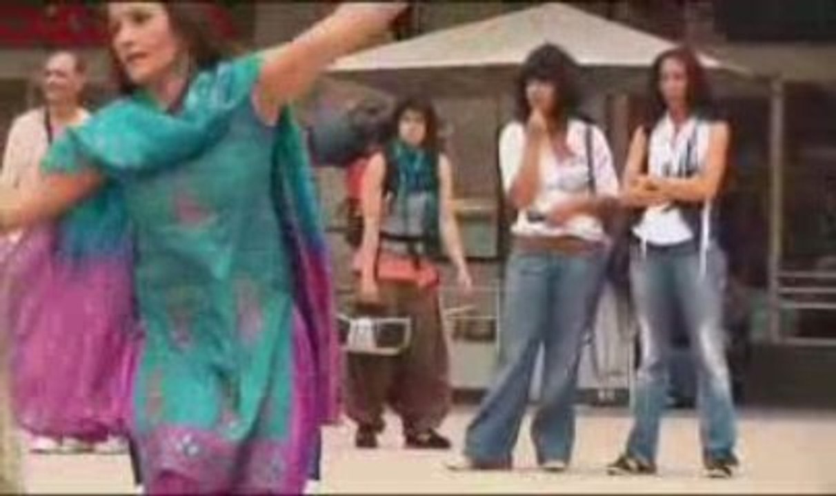 Quand Slumdog Millionaire fait danser Paris
