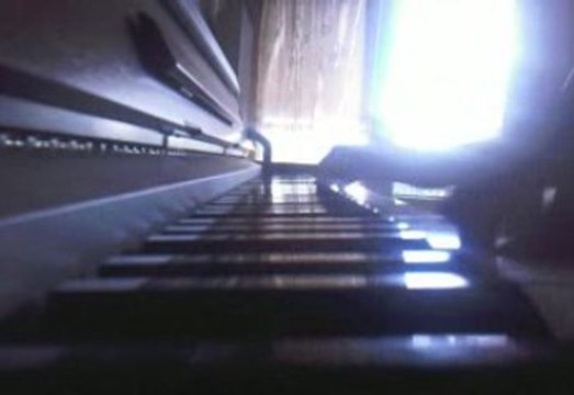 blues improvisation piano avec basse imposante ...