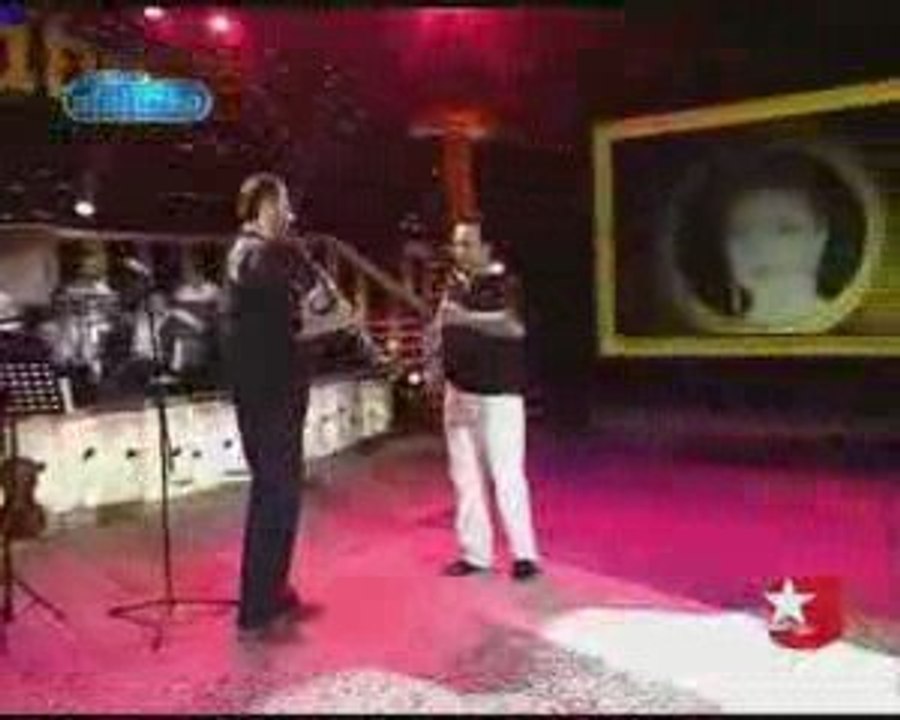 HÜSNÜ ŞENLENDİRİCİ & VASSİLİS SALEAS Düeti