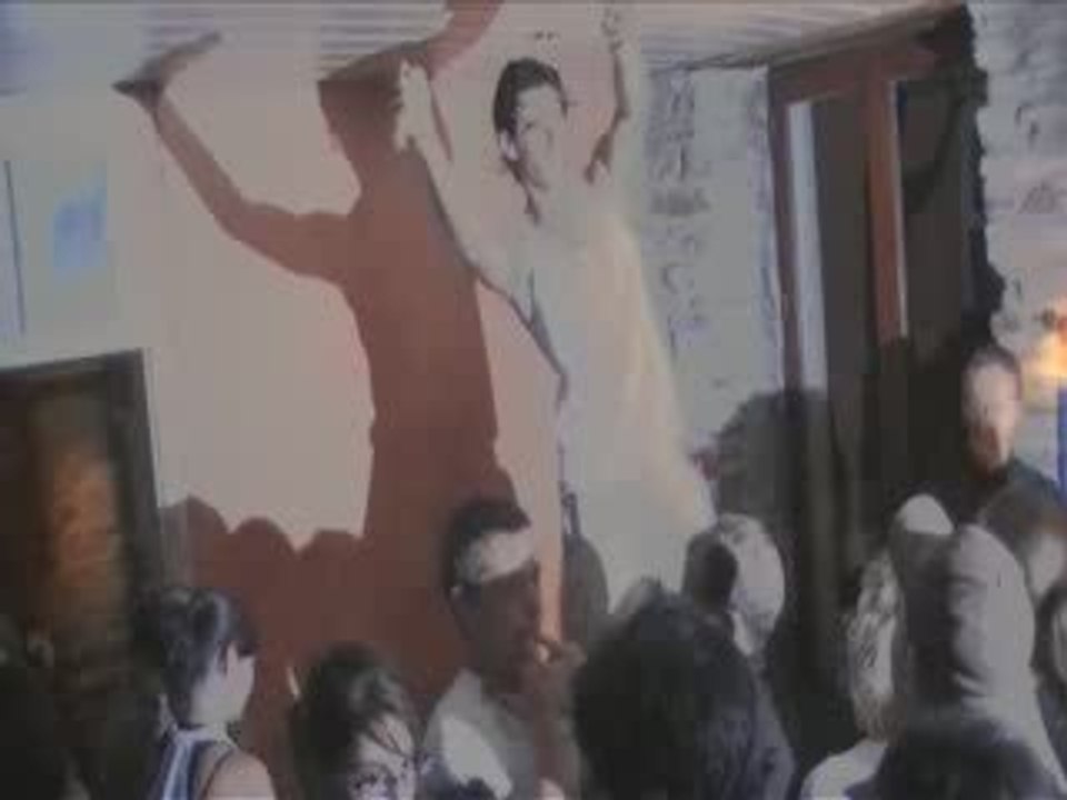 Gitan Gogo Dancer 1.1