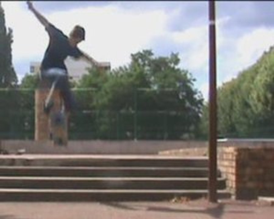 ollie sur 4 marche