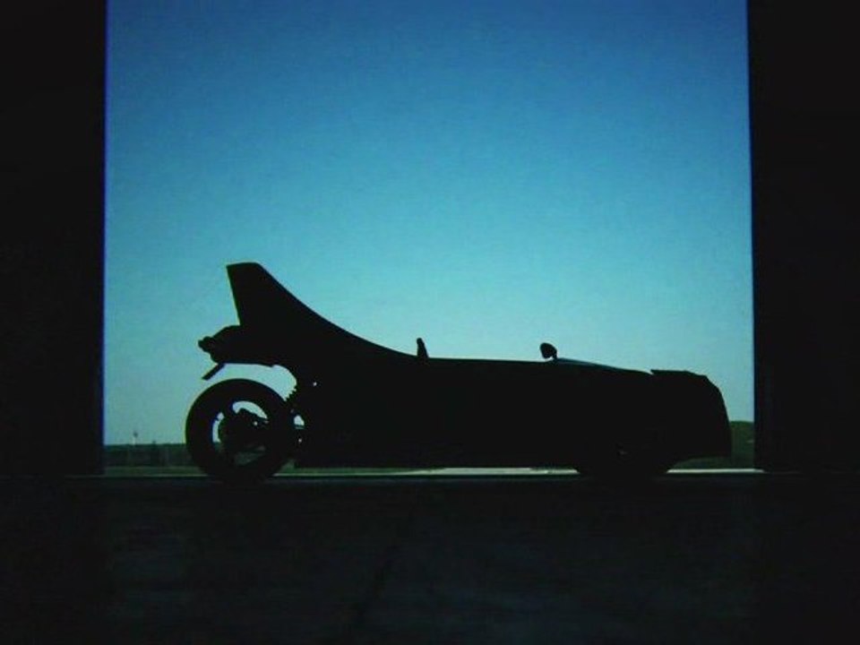 Marotti concept reverse three-wheeler from Poland