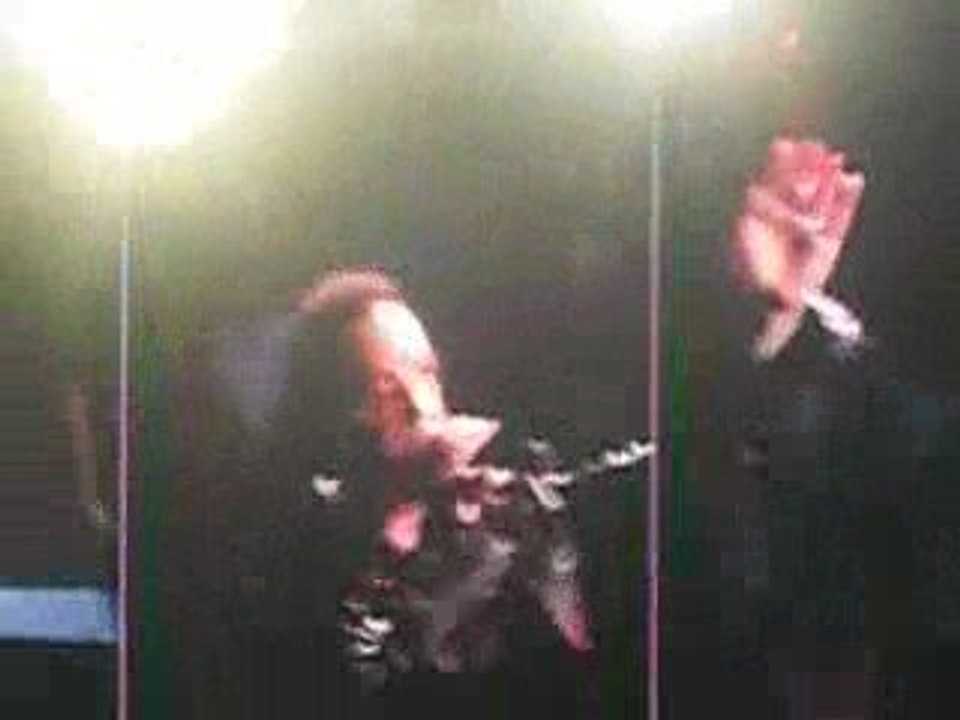 U2 - Don't stop'til you get enough,hommage à Michael Jackson