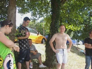 rasso d'astra coupé bertone dans le centre