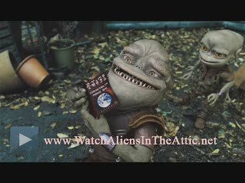 watch aliens in the attic online full movie