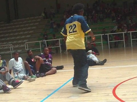 Quart de Final NewStyle Battle T2H Intrépide Sam VS Joyson