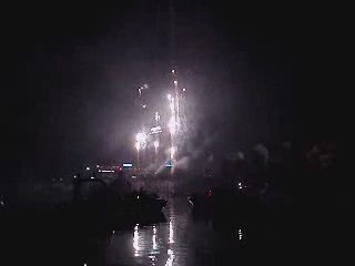 Feu d'artifice en bateau