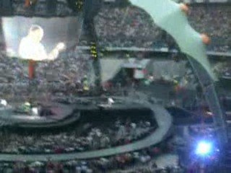 U2 Mysterious ways live @sdf 12/07/09