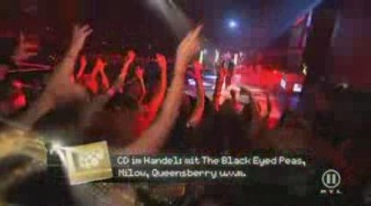 Black Eyed Peas -- Boom Boom Pow live amazing