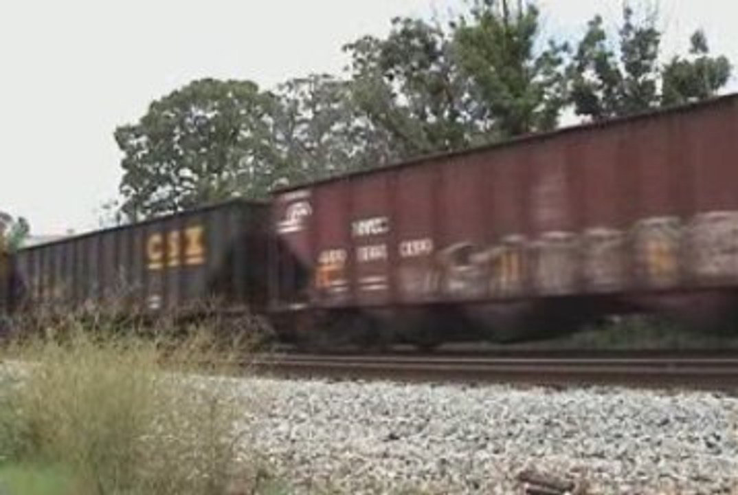 CSXT loaded coal