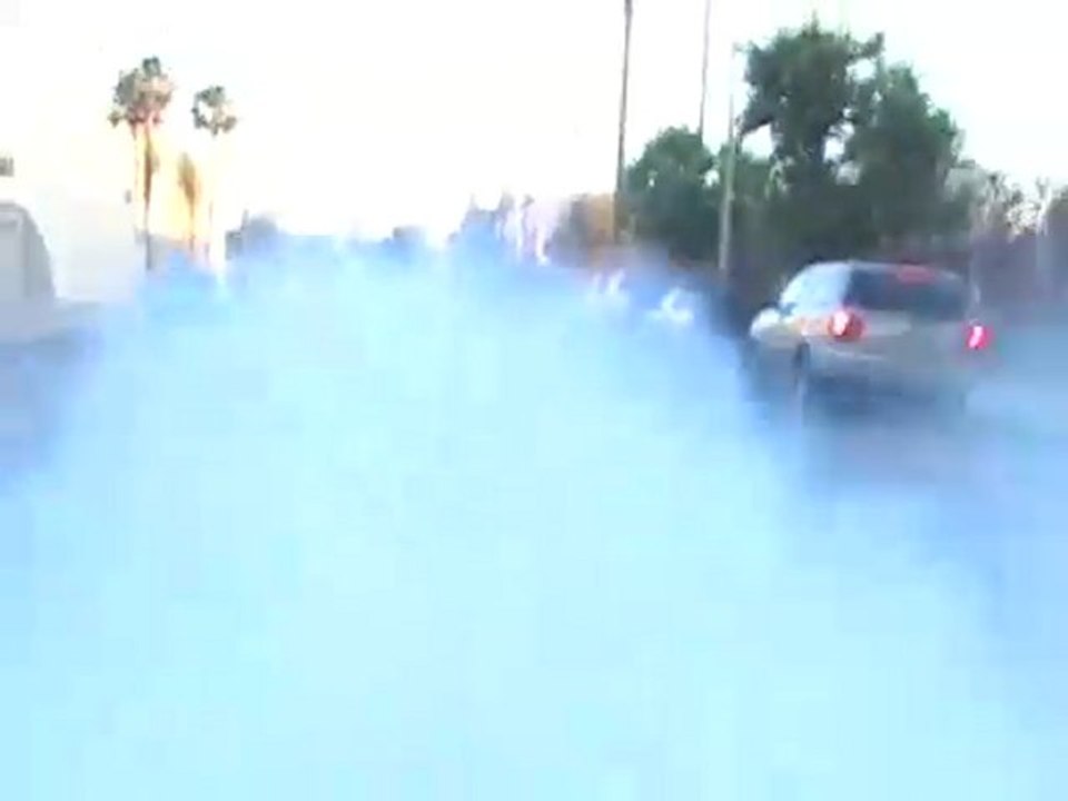 LOL! 900 HP Truck Rips up Chatsworth from Nelson Racing Eng.