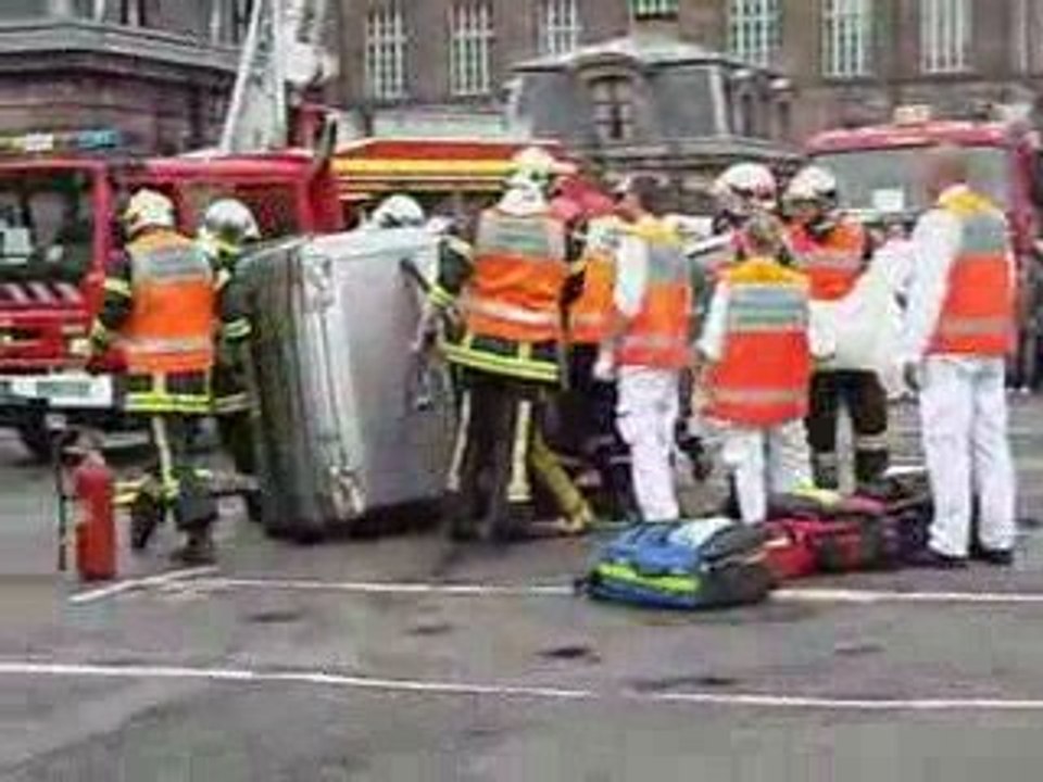 simulation de pompier 2eme partie le 14 juillet 2009 saverne