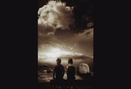 Grup Yaren Ellerini cekip benden