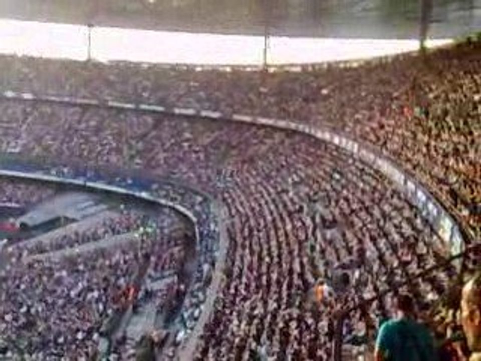 U2 Stade de France 12 07 2009 - avant concert