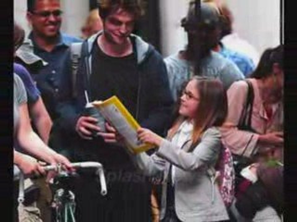 Robert Pattinson - Remember Me in pics (Part 4)