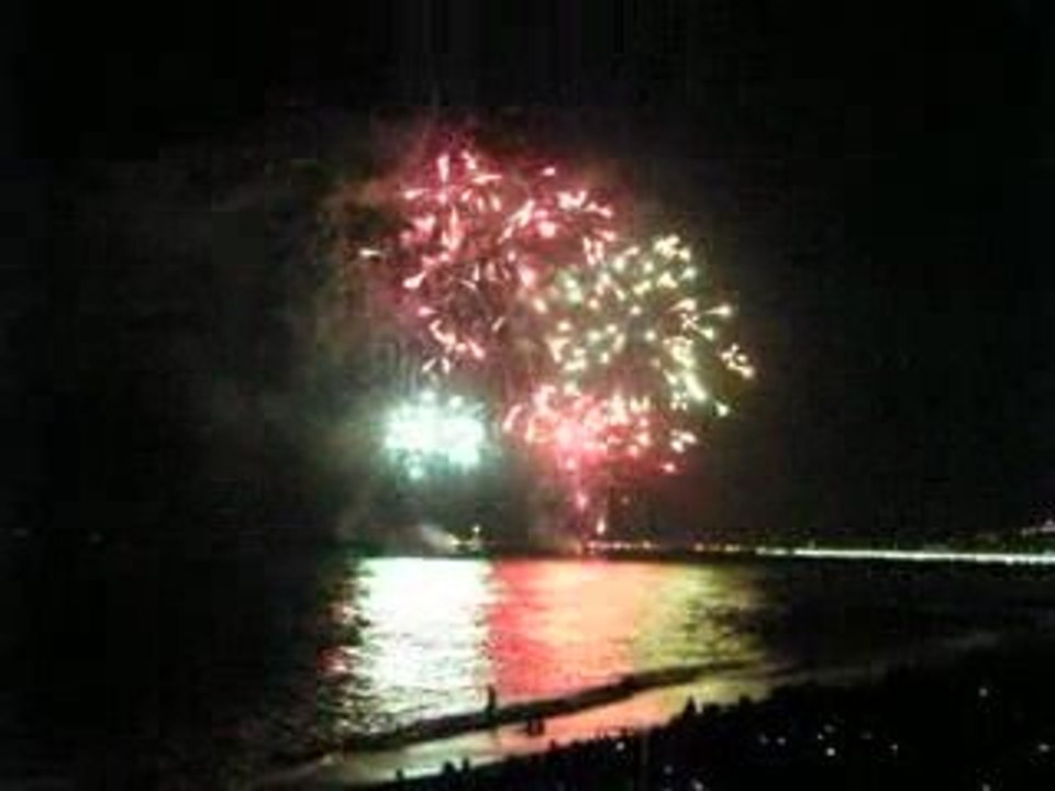 Sans Titre 5 FEUX D ARTIFICE