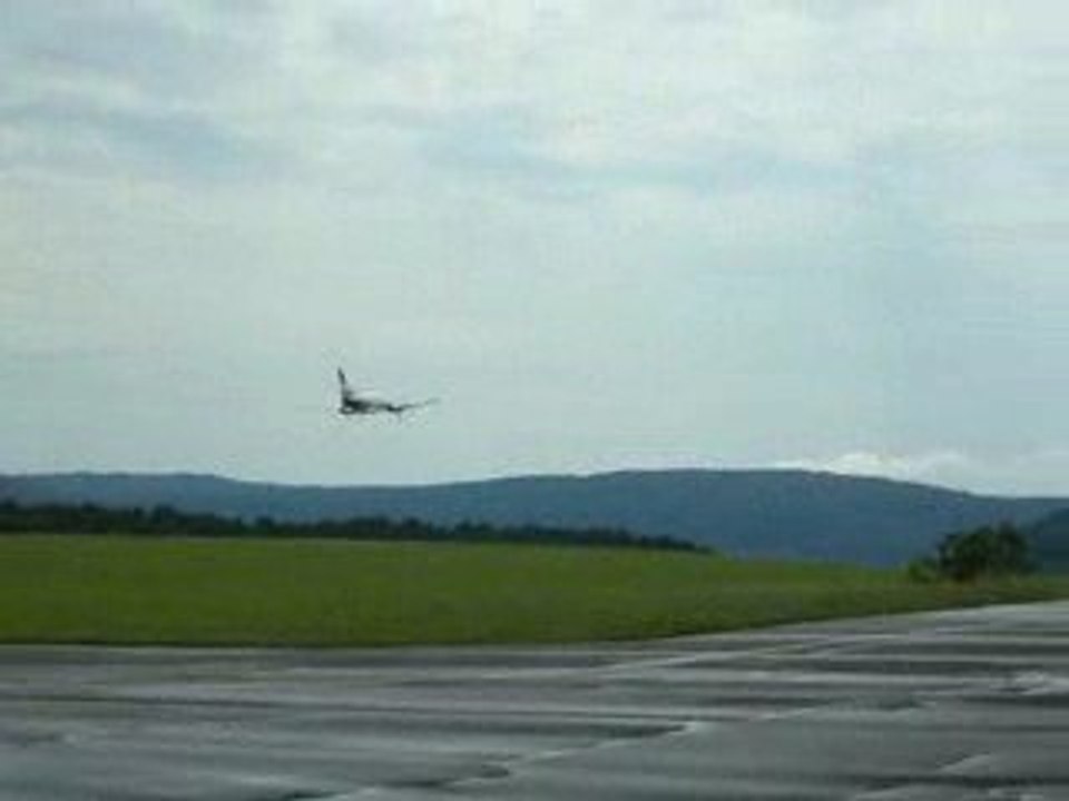 Swearingen Merlin III low pass