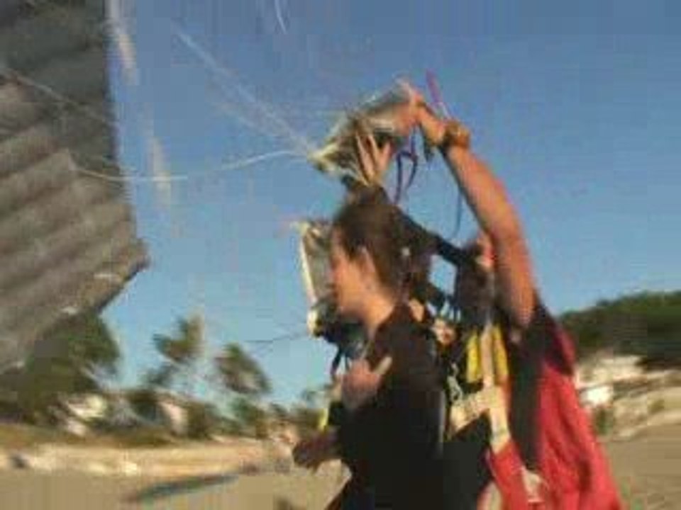 Audrey - Saut en Parachute Bassin d'Arcachon Juillet 2009