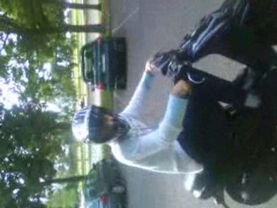 délire scoot . tiss. et son pote mimi