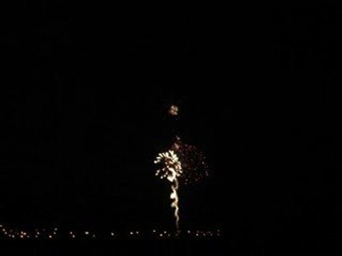 Feux d'artifices du 14 juillet 2009 à SPM , part 2