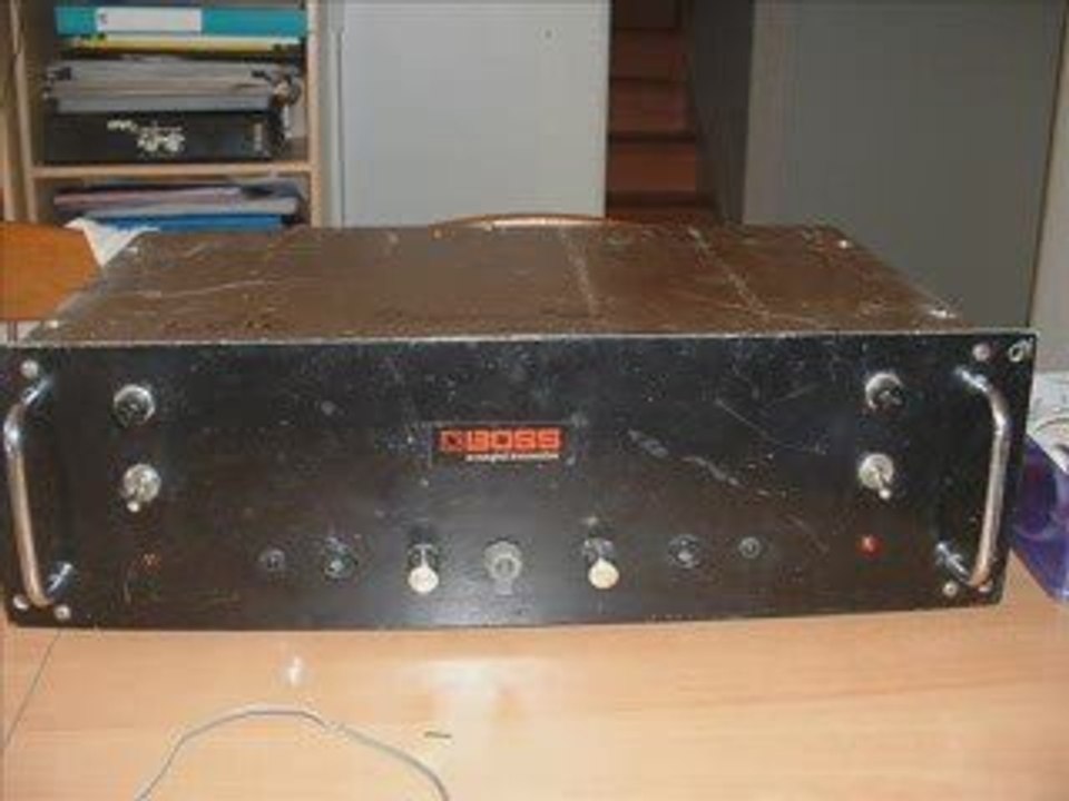 Ampli Boss