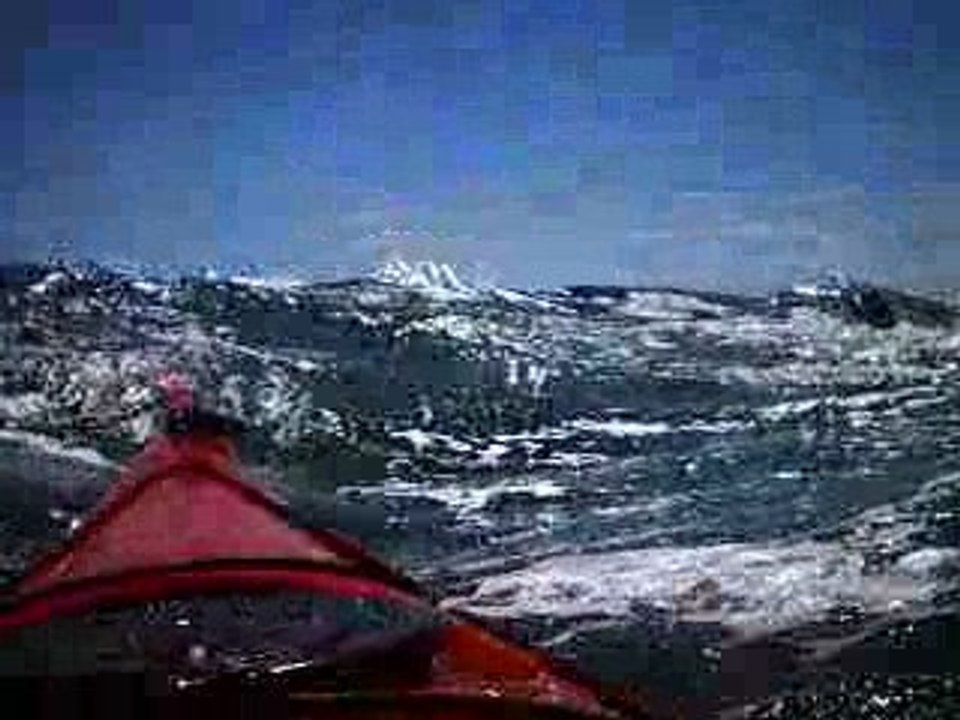 kayak dans le raz de sein