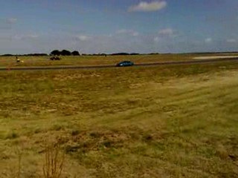 Max62 et son ej2 prend la ferio en chasse
