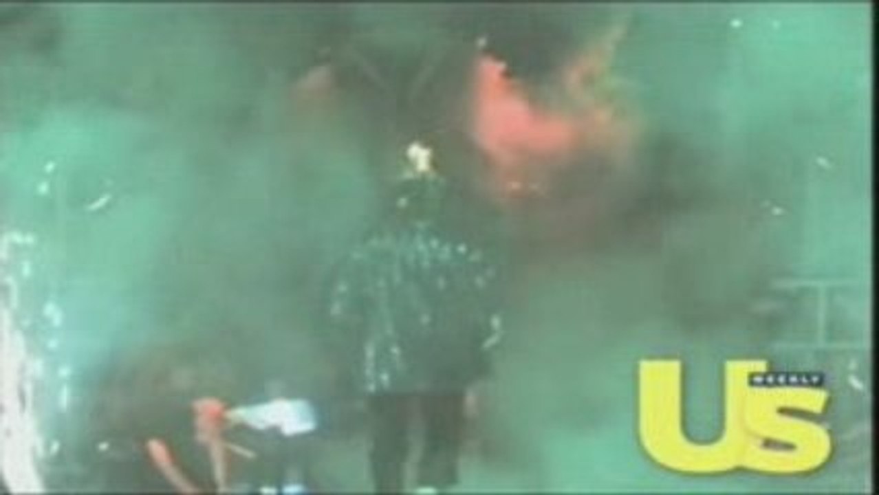 Michael Jackson "sa tête prend feu !" accident pub PEPSI