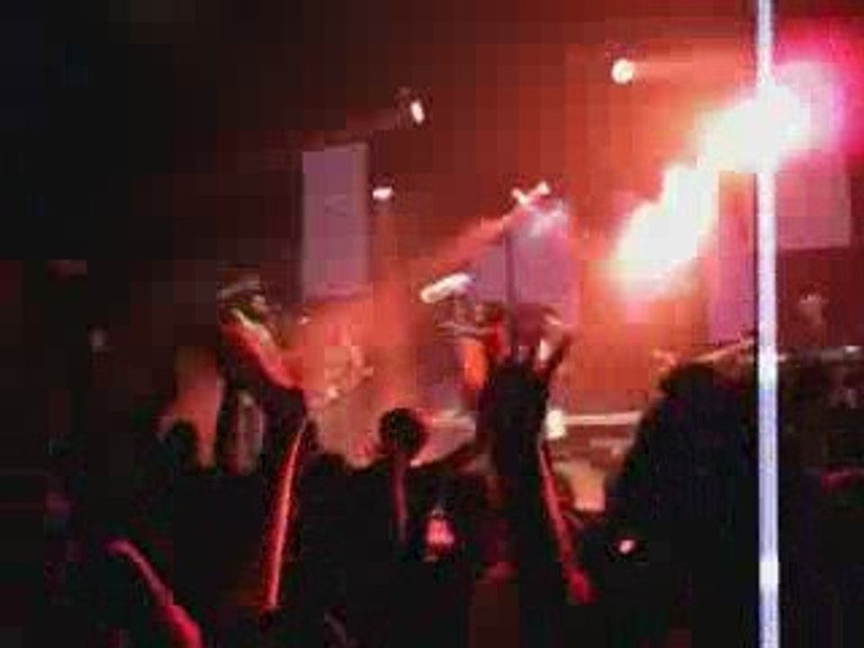 Ward21 - Ganja Smoke (live @ Splash 09)