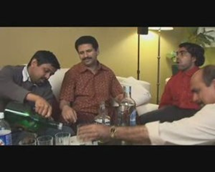Episode 18 - Part B - Akkara kazhchakal www.Mallupalace.com