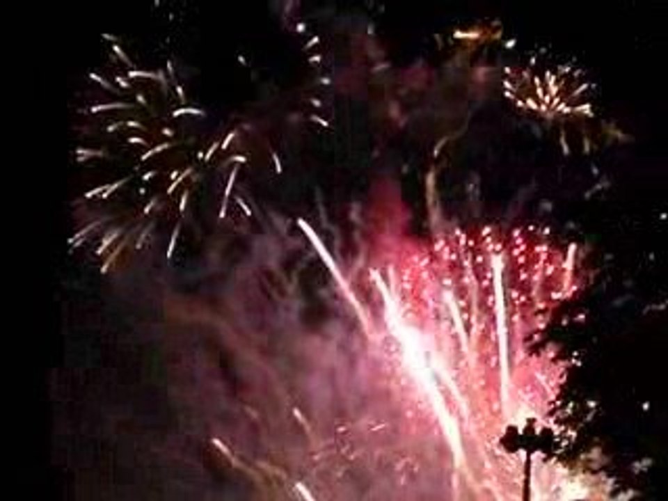 feux d'artifice de la tour eiffel 2009 partie 9