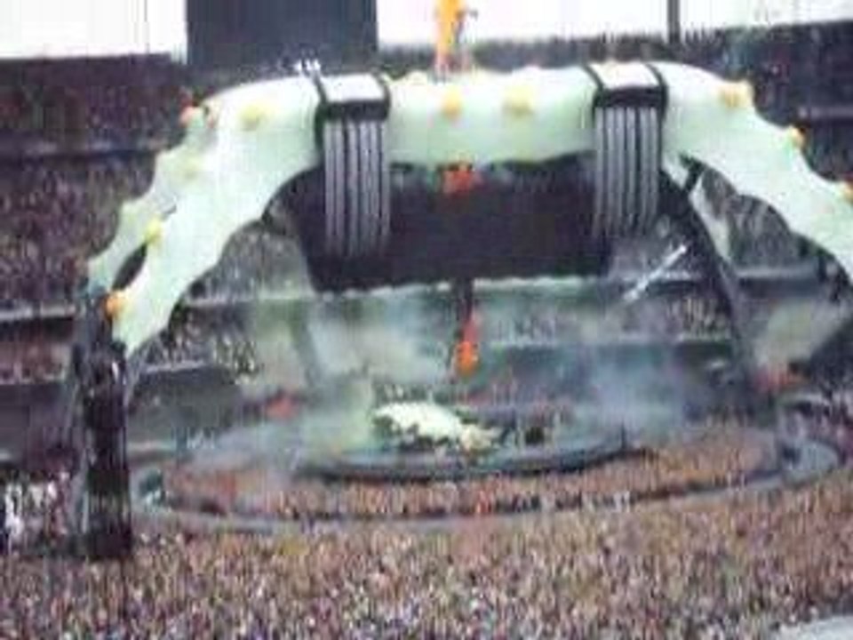 U2 - BREATHE 11/07/09 STADE DE FRANCE