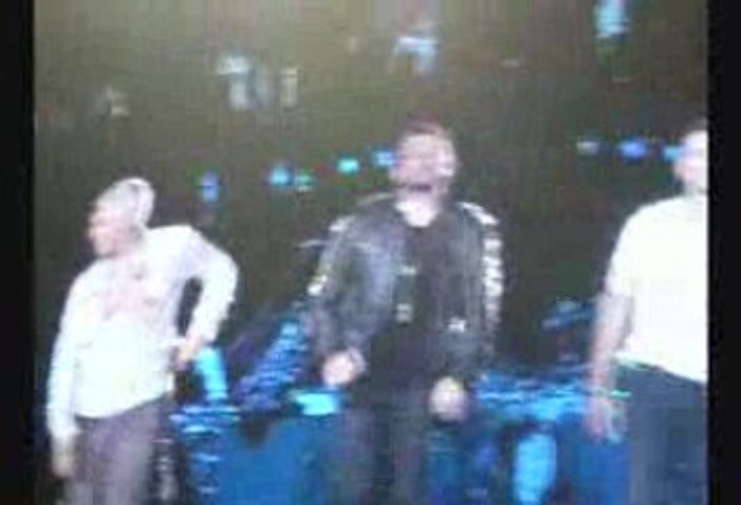 U2 au SDF 12/07/09 c'est fini, ils s'en vont sniff!!!