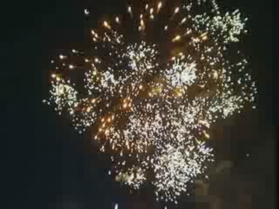 Feu d'Artifice Entrecasteaux le 13 Juillet 2008