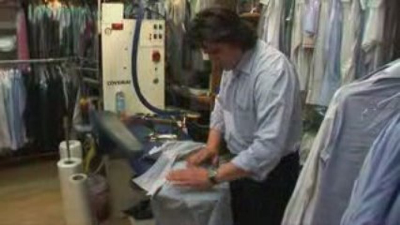 Comment repasser une chemise en 2.53mn vite et bien