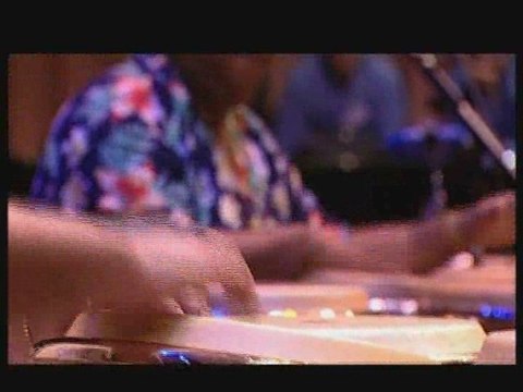 Giovanni Hidalgo, congas player, by Richard Bois