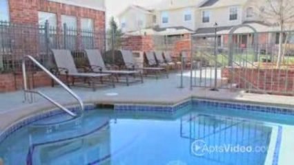 The Retreat at Fox Hollow Apartments in Lakewood, CO