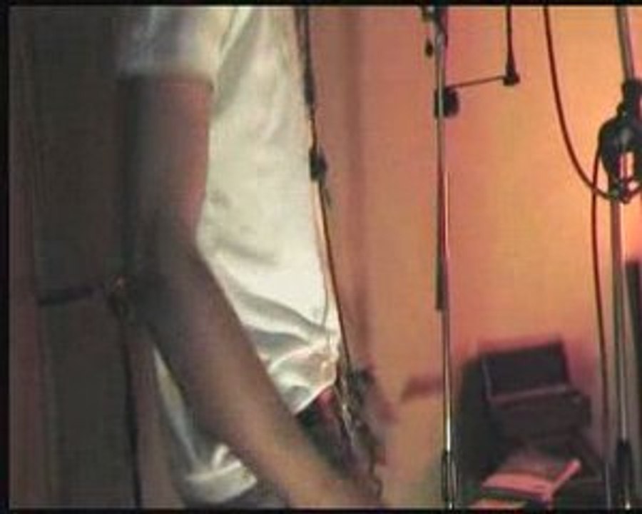 Mad Killah - Sans ma femme (Making of Crying riddim 2k9)