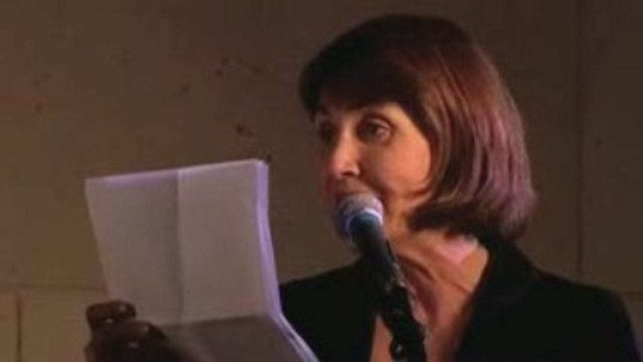 Ce que pense Jeanne MOREAU pendant une allocution...