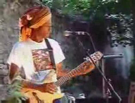 KEZIAH JONES - LIVE IN FRANCE 1/3 (WHEN SOMEBODY LOVES YOU)