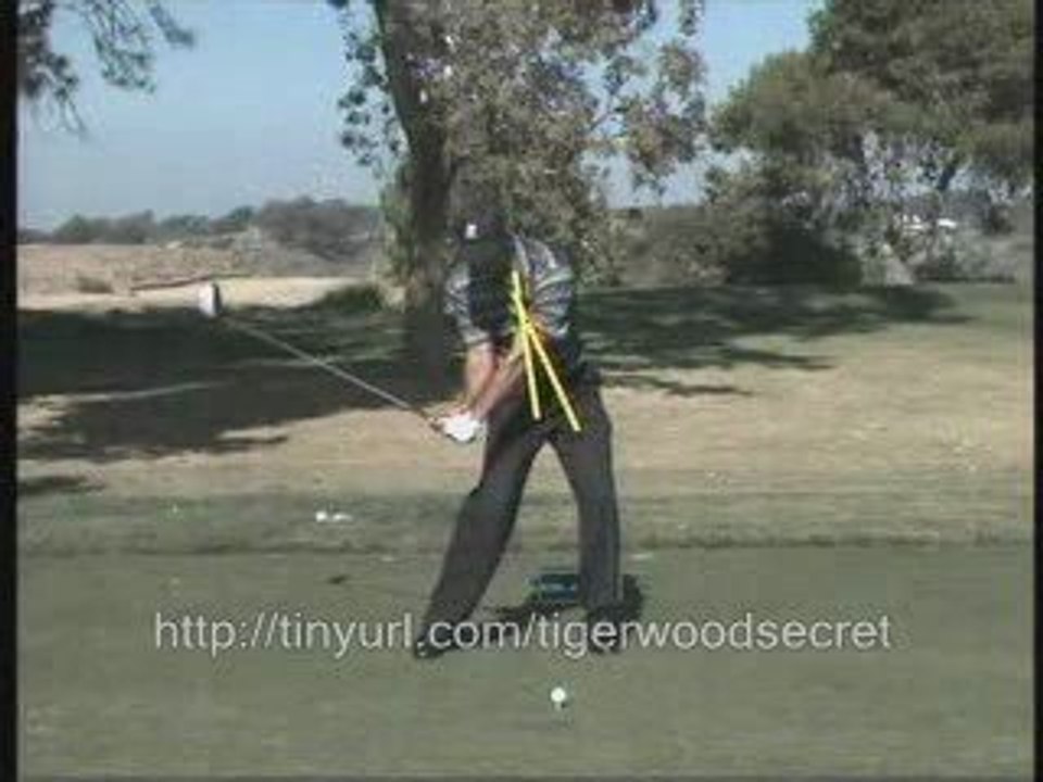 How to swing a golf club like Tiger Woods!