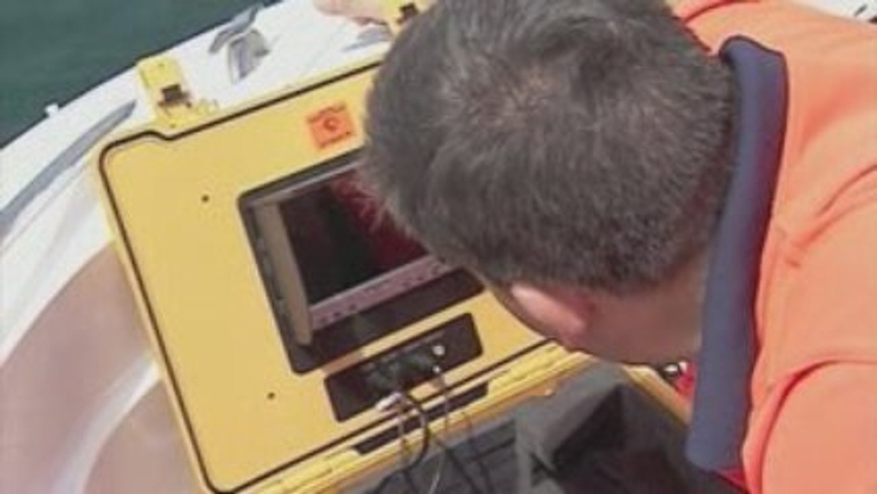 UNDERWATER VIDEO CAMERA