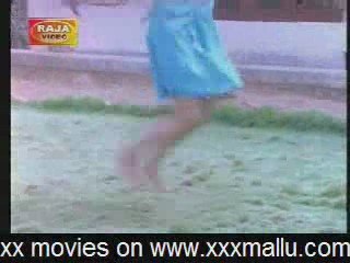 south indian aunty in bollywood desi movie