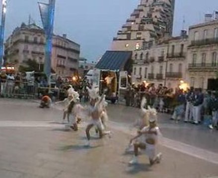 Majorettes Impériales de Montpellier - Défilé