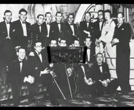 Roy Fox & His Band - We'll All Go Riding On A Rainbow