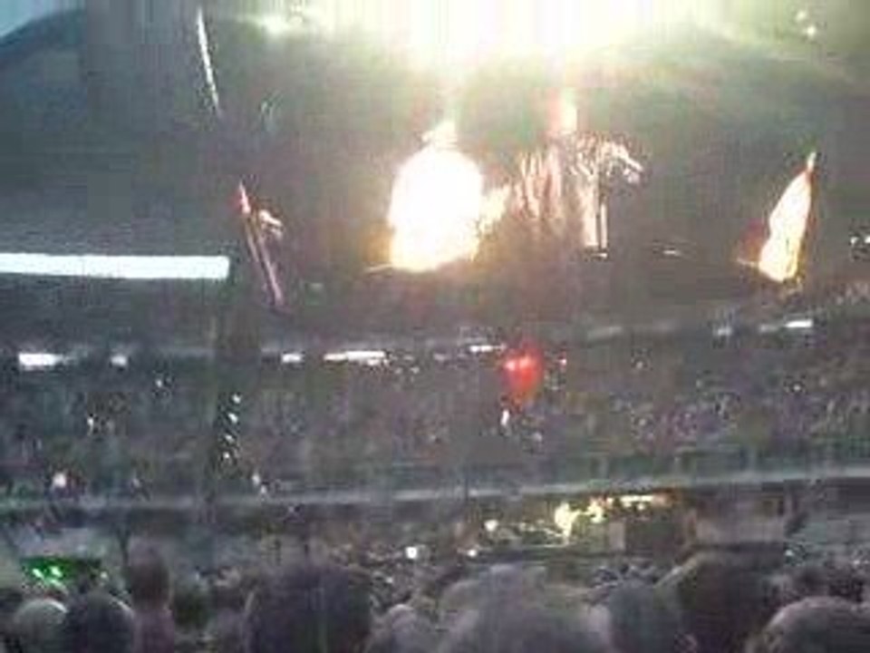 U2 - Stuck in a moment - Stade de France